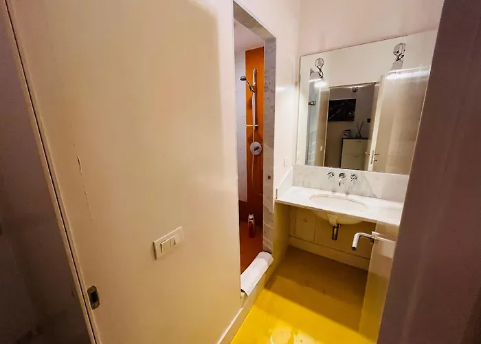 Parthenope Plebiscito Neapel